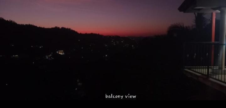 Kandyan View Homestay -Foreign Bagian luar foto